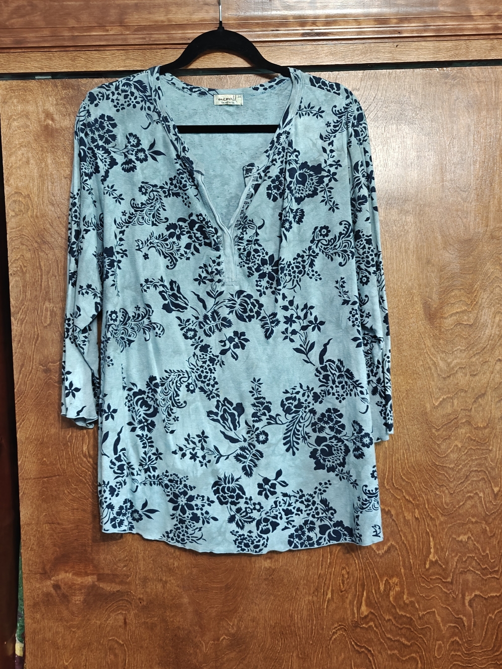 ONE WORLD Blue Floral Burnout V-Neck Tunic